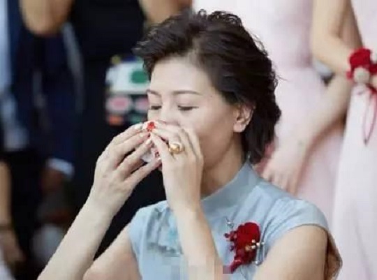 中國女人不缺顏值缺優(yōu)雅